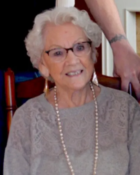 Dorothy Bell Brown